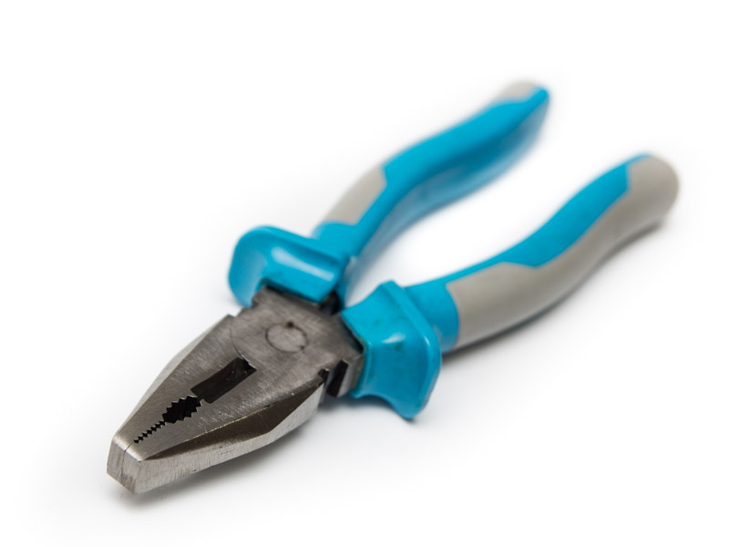 Плоскогубцы