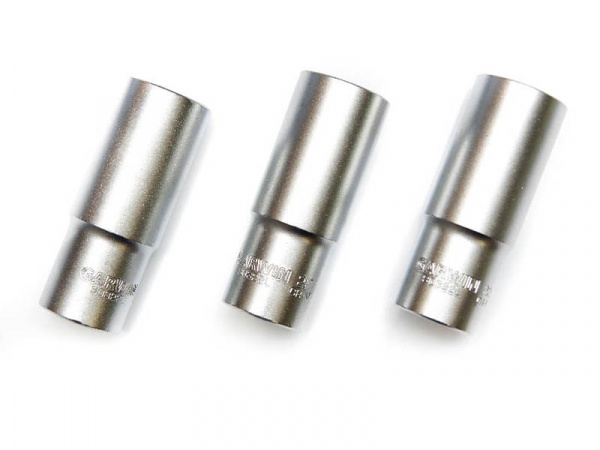 S0109L Головка торцевая глубокая 6гр. 1/4