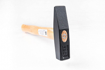 Молоток с ручкой из дерева гикори 300г, AHM-00300 Молоток с ручкой из дерева гикори 300г, AHM-00300